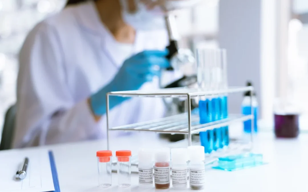 Comprendre l&rsquo;importance cruciale de la gestion des risques en laboratoire